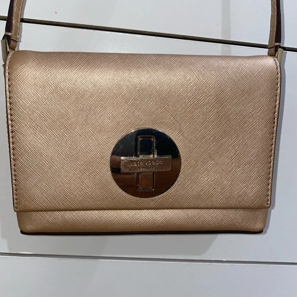 Kate Spade Sally Newbury Lane Rose Gold Crossbody Bag - Picture 1 of 6